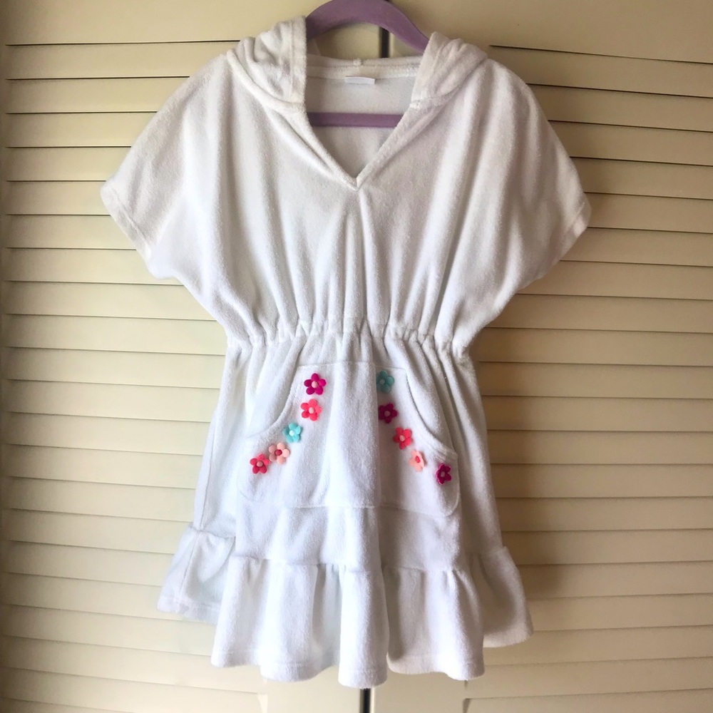 Gymboree cure Toddler Beach Towel  cover up.